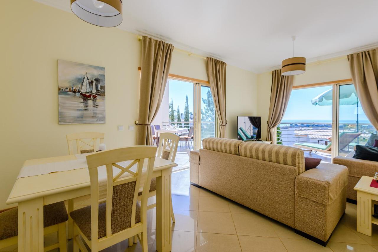 Bnb Homes Ocean View Apartment With Huge Sunny Terrace, 2 Swimming Pools & Tennis Court Albufeira Exterior photo